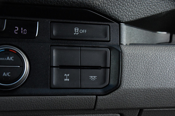 MAN TGE 35 2.0 L3H2 4x4 PB Edition Camera, Carplay, 177pk, LED, Stoelverwarming, Clima, Automaat, Trekhaak, Uniek!