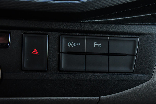 Volkswagen Transporter 2.0 TDI L2H1 Bulli Edition Adaptieve Cruise, Camera, Carplay, LED, Stoelverwarming, Trekhaak, Multimedia, 150pk, Automaat, Standkachel, Uniek!