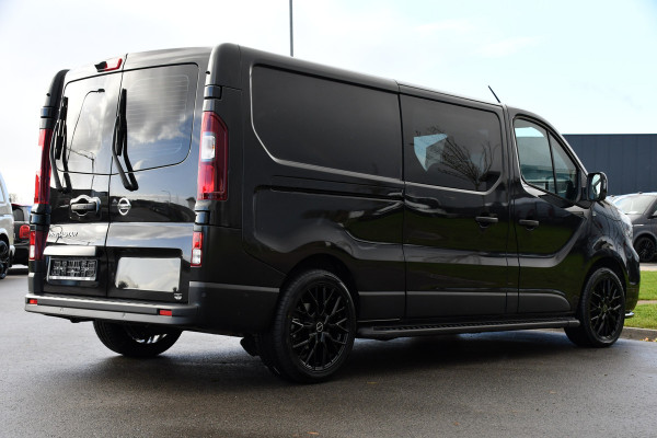 Nissan Primastar 2.0 dCi 150 L2H1 DC Black Edition 5 Jaar Garantie, Camera, Cruise, LED, Stoelverwarming, 2 x Schuifdeur, Clima, Automaat, Keyless, Uniek!