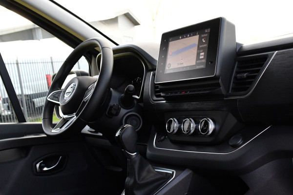 Nissan Primastar 2.0 dCi 150 L2H1 DC Black Edition 5 Jaar Garantie, Camera, Cruise, LED, Stoelverwarming, 2 x Schuifdeur, Clima, Automaat, Keyless, Uniek!