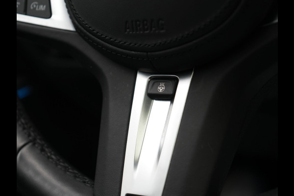 BMW 3 Serie Touring 330e M Sport Pro Plug In Hybrid 292pk Dealer O.H. PHEV | Widescreen Navi | Trekhaak Af Fabriek | Panodak | Adaptive Cruise | Camera |  Alcantara Sportstoelen Memory & Verwarmd | Sfeerverlichting | Apple Carplay | Stuur Verwarmd | Navigatie |