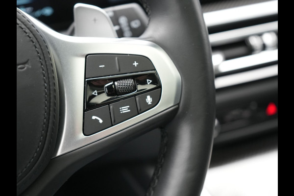 BMW 3 Serie Touring 330e M Sport Pro Plug In Hybrid 292pk Dealer O.H. PHEV | Widescreen Navi | Trekhaak Af Fabriek | Panodak | Adaptive Cruise | Camera |  Alcantara Sportstoelen Memory & Verwarmd | Sfeerverlichting | Apple Carplay | Stuur Verwarmd | Navigatie |