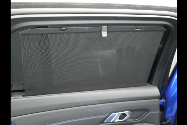 BMW 3 Serie Touring 330e M Sport Pro Plug In Hybrid 292pk Dealer O.H. PHEV | Widescreen Navi | Trekhaak Af Fabriek | Panodak | Adaptive Cruise | Camera |  Alcantara Sportstoelen Memory & Verwarmd | Sfeerverlichting | Apple Carplay | Stuur Verwarmd | Navigatie |