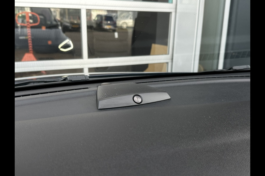 Ford Fiesta 1.0 EcoB.Hy. ST-Line .X, Adapt.cruise, panodak