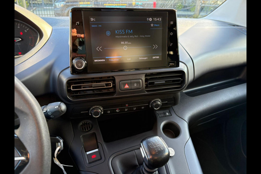 Peugeot Rifter 1.2 Puretech Allure PANO WEINIG KM