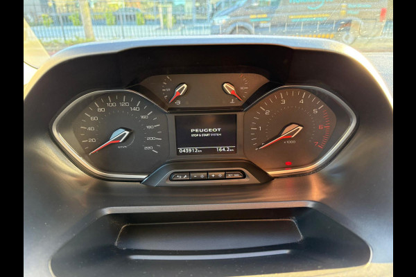 Peugeot Rifter 1.2 Puretech Allure PANO WEINIG KM