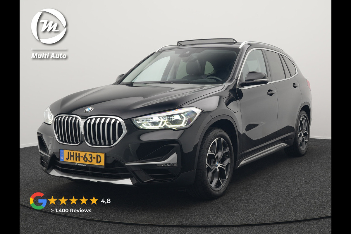 BMW X1 xDrive25e Sportline Plug In Hybrid 222pk Dealer O.H. PHEV | Trekhaak Afn. | Panodak | Head Up | Lederen Sportstoelen Verwarmd | LED Koplampen | Sfeerverlichting | Navigatie | Cruise Control | DAB |