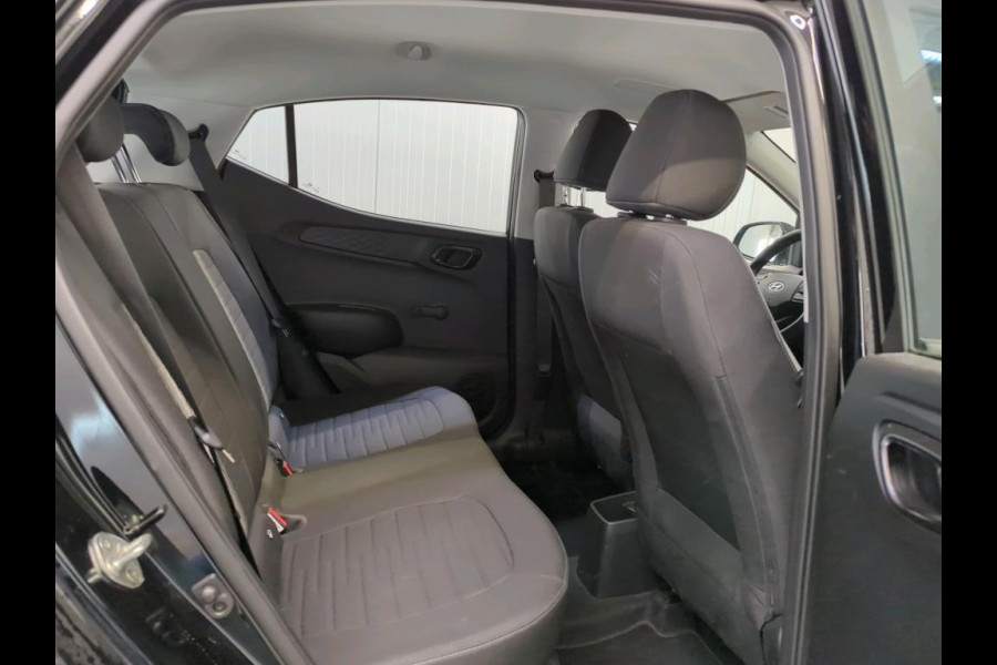 Hyundai i10 1.0 Comfort Smart Airco Navi Carplay Cruise Control Camera Achter Verkeerbord herkenning DAB+ Lane Assist Grootlicht assistent