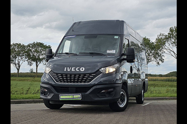Iveco Daily 35S14V 2.3 352 L2H2 3.5T-Trekhaak Automaat Airco Euro6!