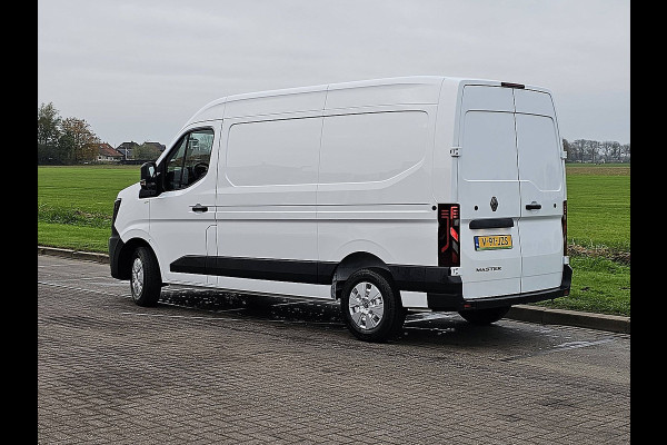 Renault Master T35 2.0 dCi 130 L2H2 Start 3-Zits CarPlay Airco 130Pk Euro6 BPM-Vrij Pdc Laadruimte-Betimmerd!
