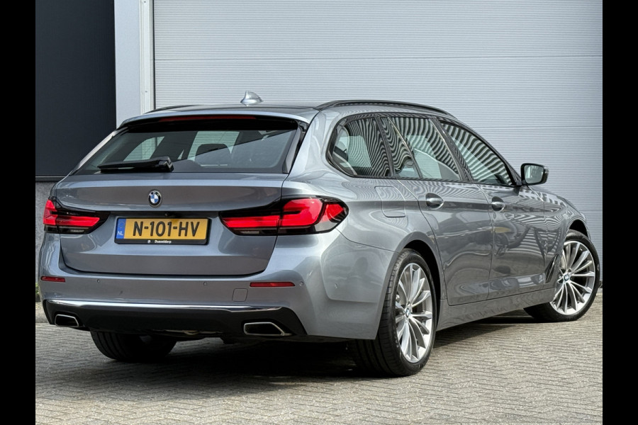BMW 5 Serie Touring 530d Luxury Line Plus | Bowers & Wilkins | Head UP | Panoramadak