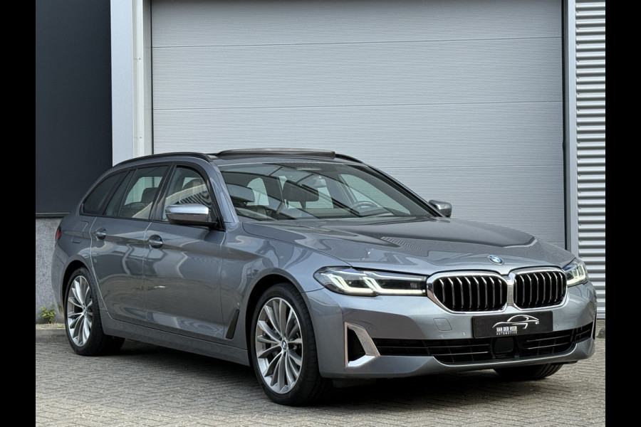 BMW 5 Serie Touring 530d Luxury Line Plus | Bowers & Wilkins | Head UP | Panoramadak