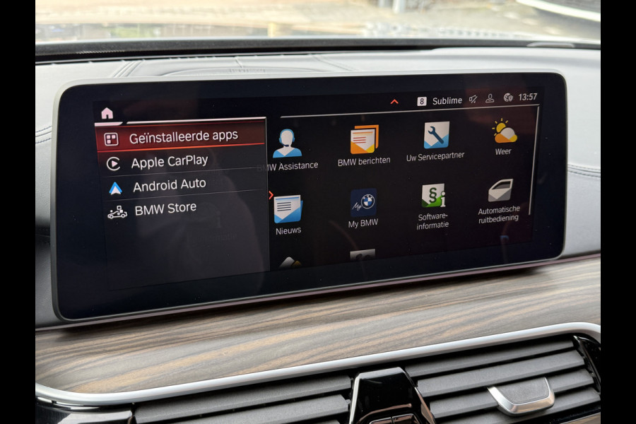 BMW 5 Serie Touring 530d Luxury Line Plus | Bowers & Wilkins | Head UP | Panoramadak