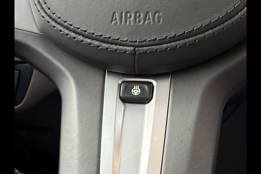 BMW 5 Serie Touring 530d Luxury Line Plus | Bowers & Wilkins | Head UP | Panoramadak