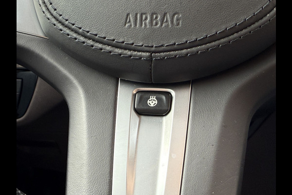 BMW 5 Serie Touring 530d Luxury Line Plus | Bowers & Wilkins | Head UP | Panoramadak