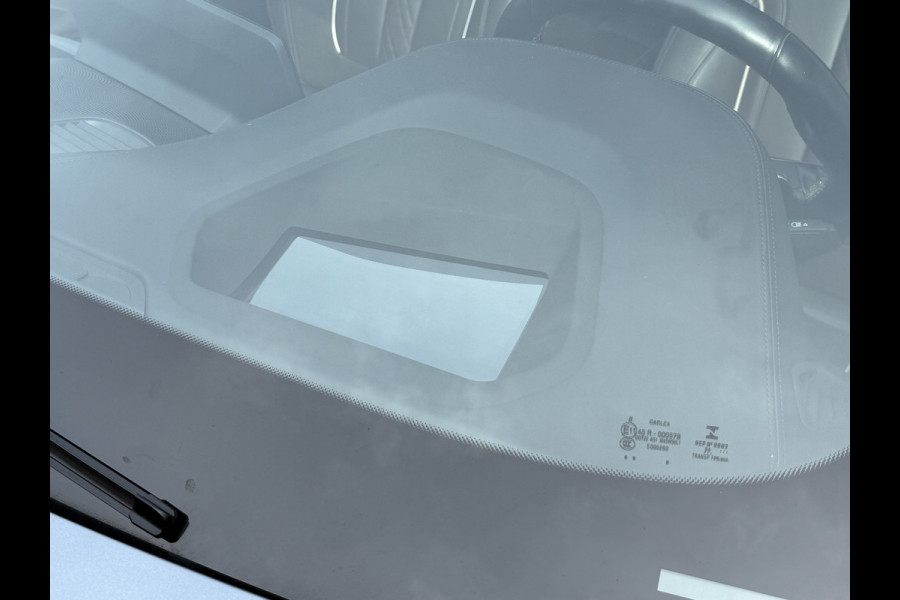 BMW 5 Serie Touring 530d Luxury Line Plus | Bowers & Wilkins | Head UP | Panoramadak