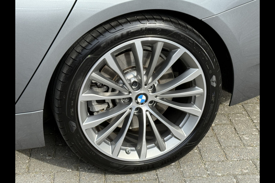 BMW 5 Serie Touring 530d Luxury Line Plus | Bowers & Wilkins | Head UP | Panoramadak