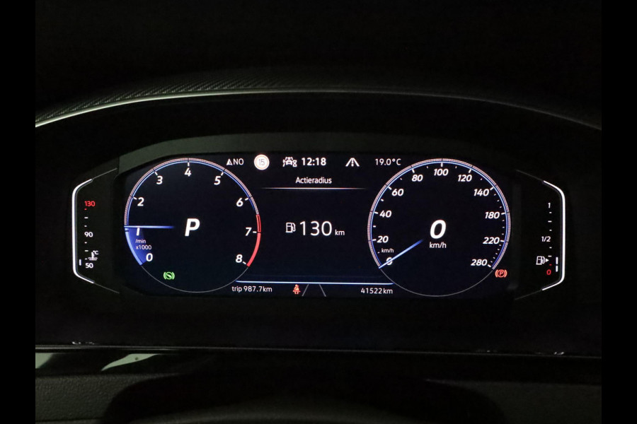 Volkswagen Arteon Shooting Brake 2.0 TSI R-Line Business 190PK | Panorama dak | Clima | Sfeer | Achteruitrijcamera |