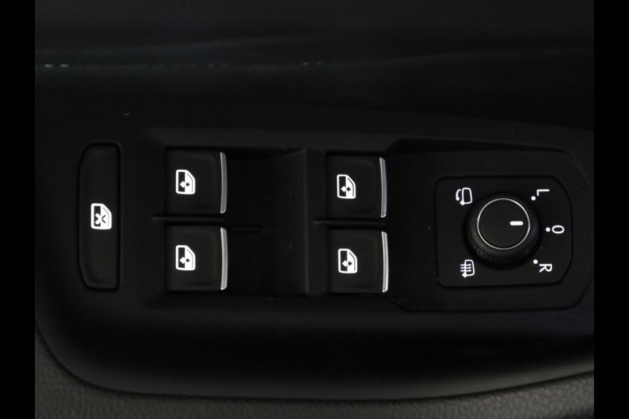 Volkswagen Arteon Shooting Brake 2.0 TSI R-Line Business 190PK | Panorama dak | Clima | Sfeer | Achteruitrijcamera |