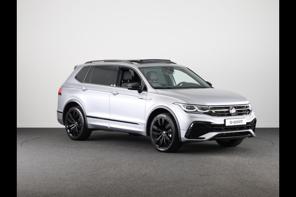 Volkswagen Tiguan Allspace 1.5 TSI R-Line Business 7p. 150 pk DSG | Verlengde garantie | Navigatie | Panoramadak | Parkeersensoren | Adaptieve cruise control | Stoelverwarming | Matrix LED koplampen |
