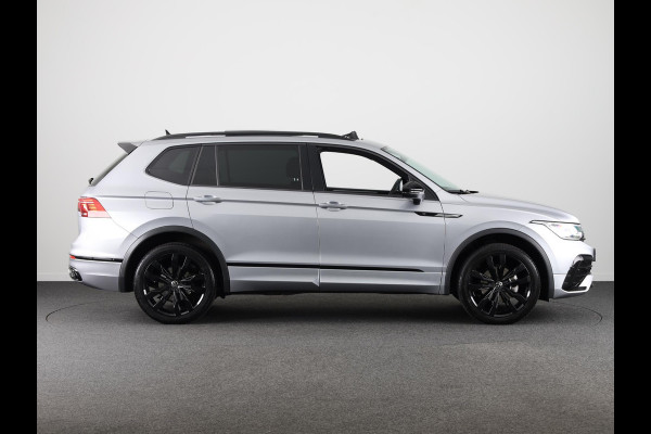 Volkswagen Tiguan Allspace 1.5 TSI R-Line Business 7p. 150 pk DSG | Verlengde garantie | Navigatie | Panoramadak | Parkeersensoren | Adaptieve cruise control | Stoelverwarming | Matrix LED koplampen |