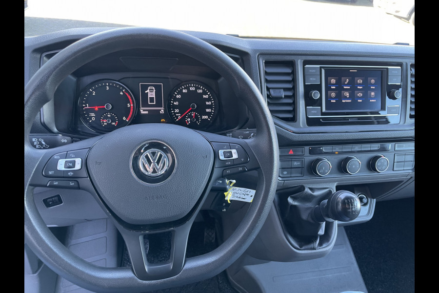 Volkswagen Crafter 35 2.0 TDI L4 DC Comfortline Airco - Bluetooth - Cruise control - start/stop systeem - Mistlampen voor - Centrale vergrendeling met afstandsbediening - 7 persoonswagen