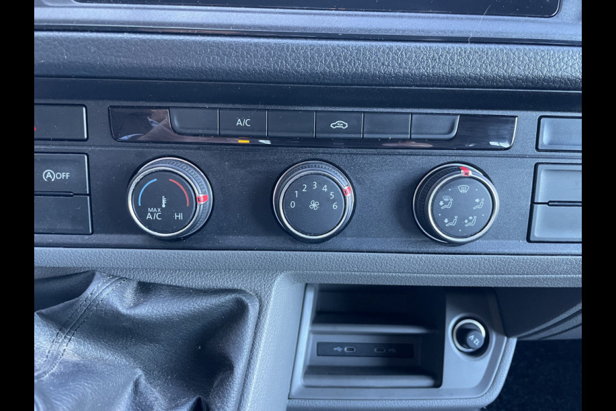 Volkswagen Crafter 35 2.0 TDI L4 DC Comfortline Airco - Bluetooth - Cruise control - start/stop systeem - Mistlampen voor - Centrale vergrendeling met afstandsbediening - 7 persoonswagen