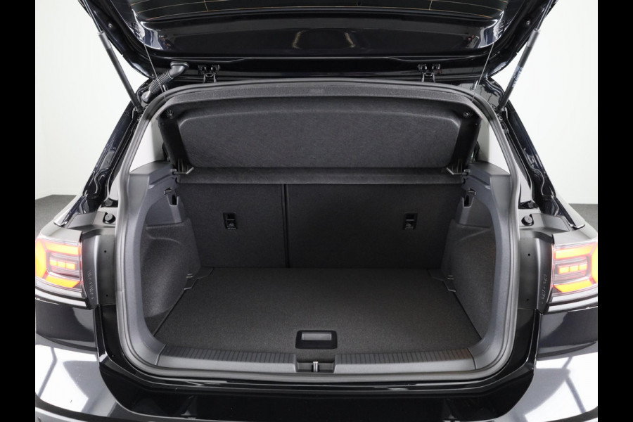 Volkswagen T-Cross Life Edition 1.0 TSI 85 kW / 116 PK SUV 7 versn. D