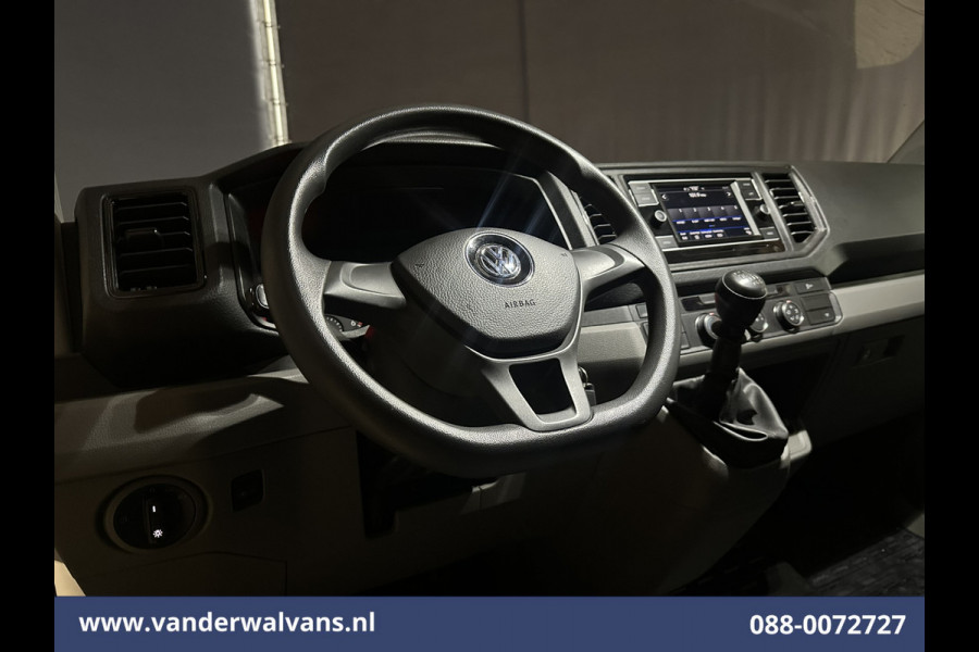 Volkswagen Crafter 2.0 TDI 141pk L3H3 L2H2 Euro6 Airco | Camera | Apple Carplay | Android Auto | Cruisecontrol | Massagestoel Chauffeursstoel