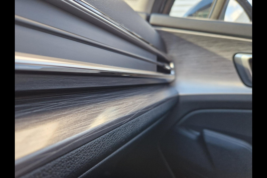 Kia Sportage 1.6 T-GDi MHEV DynamicLine | Trekhaak | Stoelverwarming | LED | Cruise | Clima |