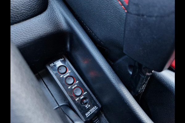 Kia Picanto 1.0 DPi GT-Line NAVI - STOEL+STUURVERWARMING - 17 INCH LMV