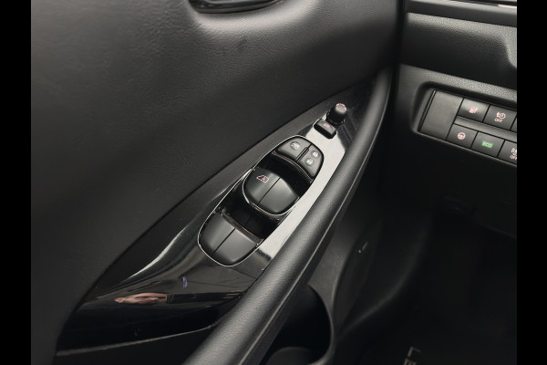 Nissan Leaf Tekna 40 kWh { SOH-92% } (INCL-BTW ) *LUXURY-LEATHER | FULL-LED | KEYLESS | NAVI-FULLMAP | BLIND-SPOT | DAB+ | HEATED-COMFORTSEATS | DIGI-COCKPIT | PRIVACY-GLASS | TOPVIEW-CAMERA | 17"ALU*