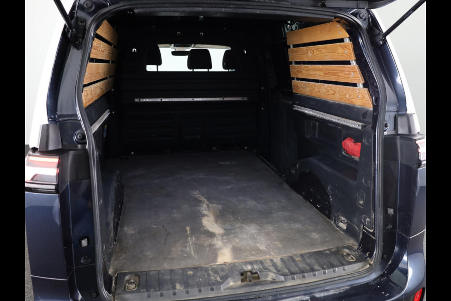 Volkswagen ID. Buzz Cargo 77 kWh 204PK | Navigatie | Parkeercamera | Verwarmde voorruit | 19 inch LM wielen |