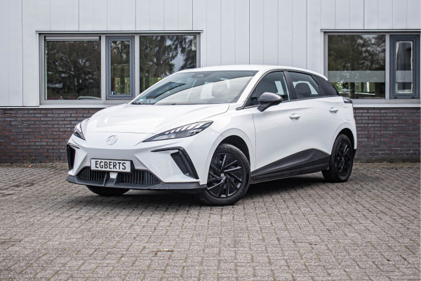 MG 4 51 kWh Tijdelijke Black friday deal, nu van 17950 .- voor 16650.- | DAB | LED