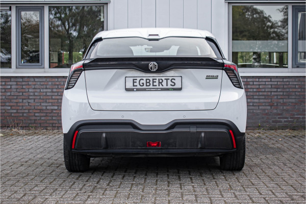 MG 4 51 kWh Tijdelijke Black friday deal, nu van 17950 .- voor 16650.- | DAB | LED