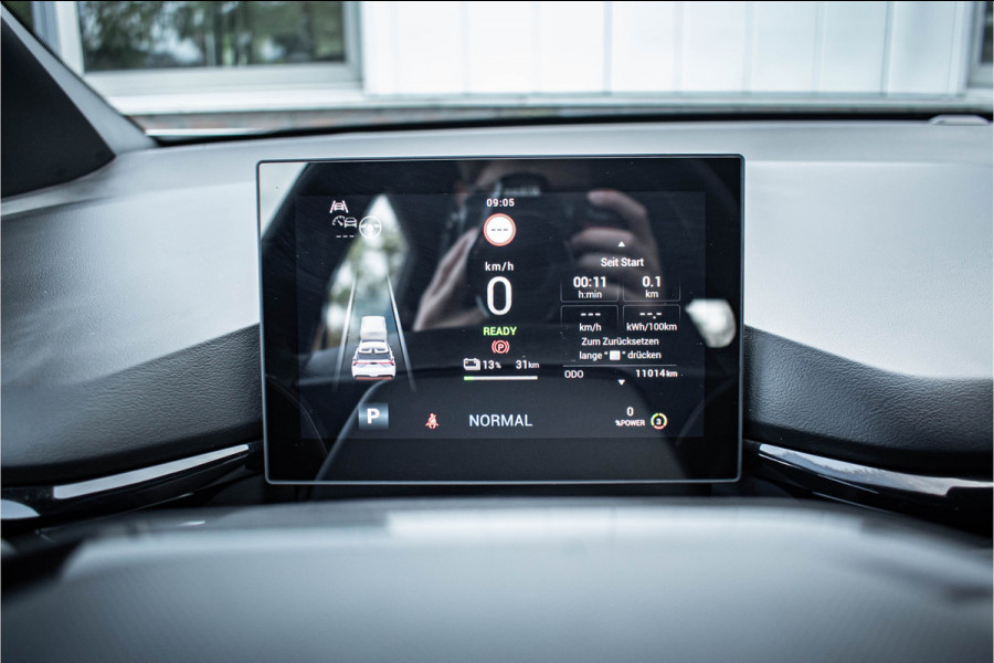 MG 4 51 kWh Tijdelijke Black friday deal, nu van 17950 .- voor 16650.- | DAB | LED