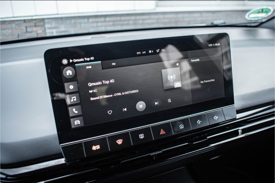 MG 4 51 kWh Tijdelijke Black friday deal, nu van 17950 .- voor 16650.- | DAB | LED