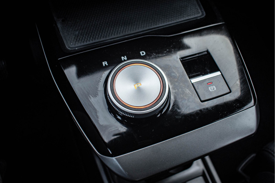 MG 4 51 kWh Tijdelijke Black friday deal, nu van 17950 .- voor 16650.- | DAB | LED