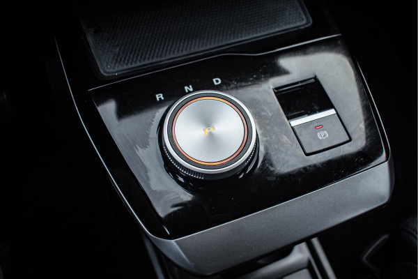 MG 4 51 kWh Tijdelijke Black friday deal, nu van 17950 .- voor 16650.- | DAB | LED