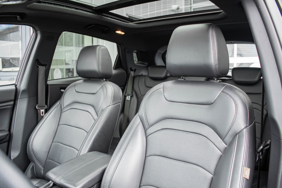 Seres 3 | 52kWh | Leder | 3-Fase lader | Panoramadak Tijdelijke Black friday deal, nu van 16750.- voor 15400.-