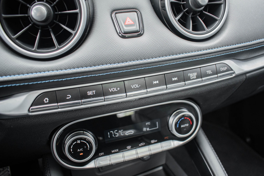 Seres 3 | 52kWh | Leder | 3-Fase lader | Panoramadak Tijdelijke Black friday deal, nu van 16750.- voor 15400.-