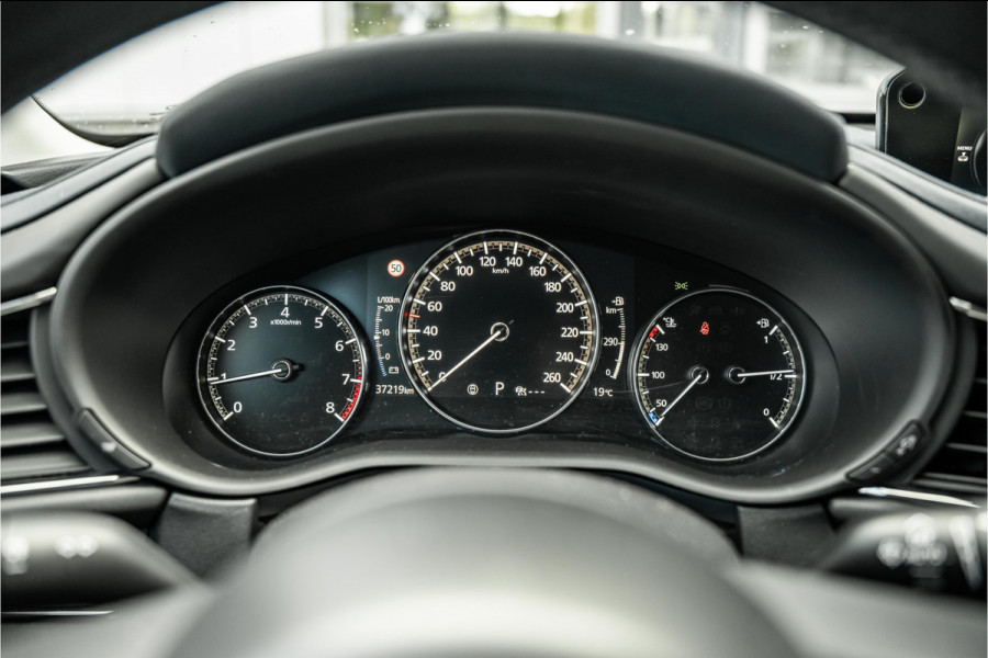 Mazda CX-30 2.0 AWD e-SkyActiv M Hybrid Tijdelijke Black friday deal, nu van 27850 .- voor 26500.-