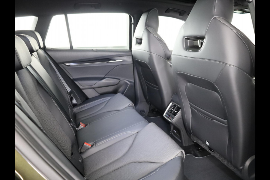 Škoda Enyaq 85X RS 340 pk | Business Upgrade Pakket - MAXX | Lederen bekleding | Panoramadak | Winter pakket | 21 inch lichtmetalen velgen