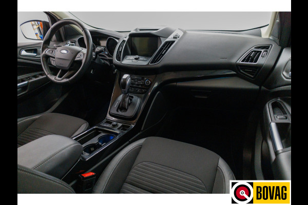Ford Kuga 1.5 EcoBoost ST Line AWD 182 PK | Bi-xenon | Stoel- stuur- en voorruitverw. | Trekhaak | 18" lichtmetalen velgen, elektrische achterklep, PDC V + A, Camera