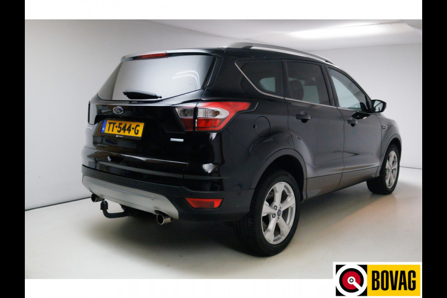 Ford Kuga 1.5 EcoBoost ST Line AWD 182 PK | Bi-xenon | Stoel- stuur- en voorruitverw. | Trekhaak | 18" lichtmetalen velgen, elektrische achterklep, PDC V + A, Camera