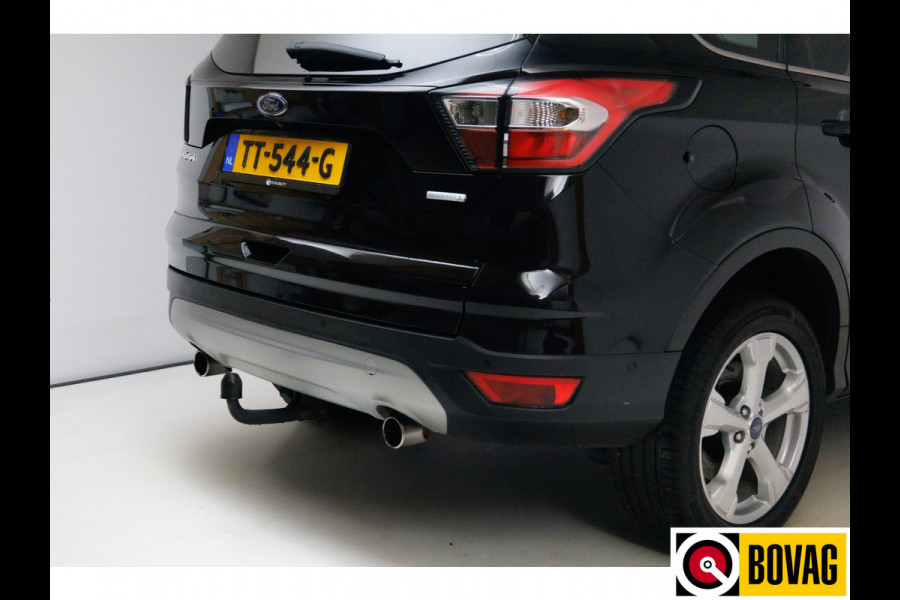 Ford Kuga 1.5 EcoBoost ST Line AWD 182 PK | Bi-xenon | Stoel- stuur- en voorruitverw. | Trekhaak | 18" lichtmetalen velgen, elektrische achterklep, PDC V + A, Camera