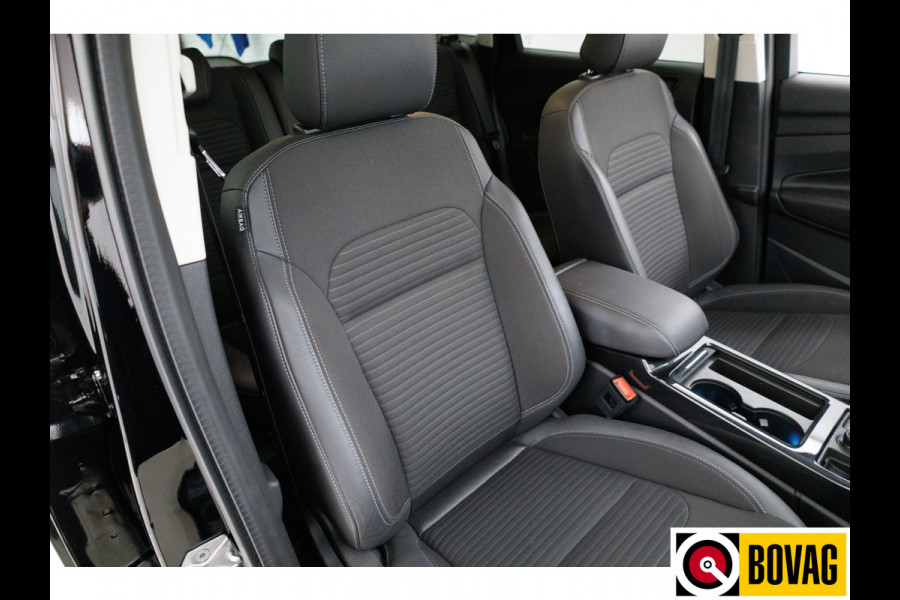 Ford Kuga 1.5 EcoBoost ST Line AWD 182 PK | Bi-xenon | Stoel- stuur- en voorruitverw. | Trekhaak | 18" lichtmetalen velgen, elektrische achterklep, PDC V + A, Camera