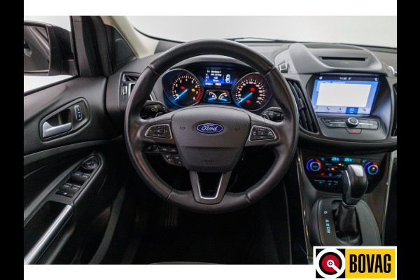 Ford Kuga 1.5 EcoBoost ST Line AWD 182 PK | Bi-xenon | Stoel- stuur- en voorruitverw. | Trekhaak | 18" lichtmetalen velgen, elektrische achterklep, PDC V + A, Camera