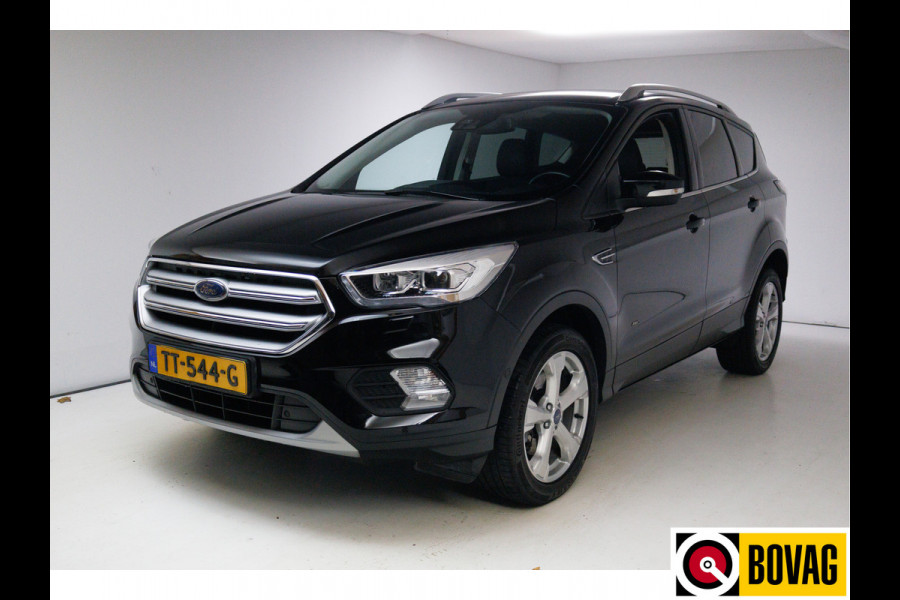 Ford Kuga 1.5 EcoBoost ST Line AWD 182 PK | Bi-xenon | Stoel- stuur- en voorruitverw. | Trekhaak | 18" lichtmetalen velgen, elektrische achterklep, PDC V + A, Camera