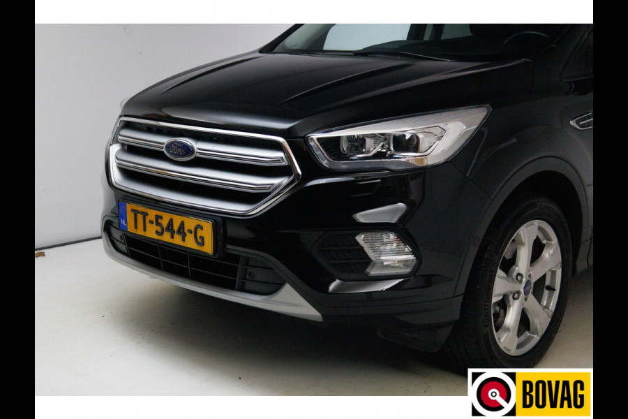 Ford Kuga 1.5 EcoBoost ST Line AWD 182 PK | Bi-xenon | Stoel- stuur- en voorruitverw. | Trekhaak | 18" lichtmetalen velgen, elektrische achterklep, PDC V + A, Camera